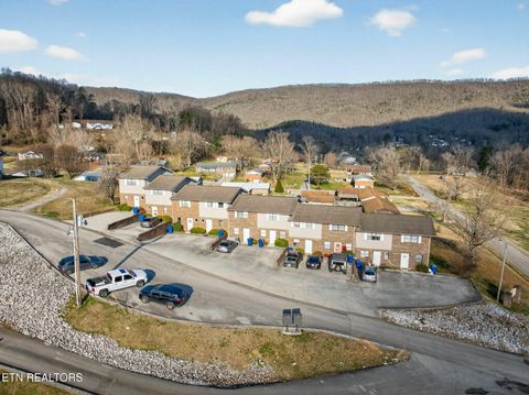 Photo of 147 Waddell Circle, Oak Ridge, TN 37830 (MLS # 1326921)