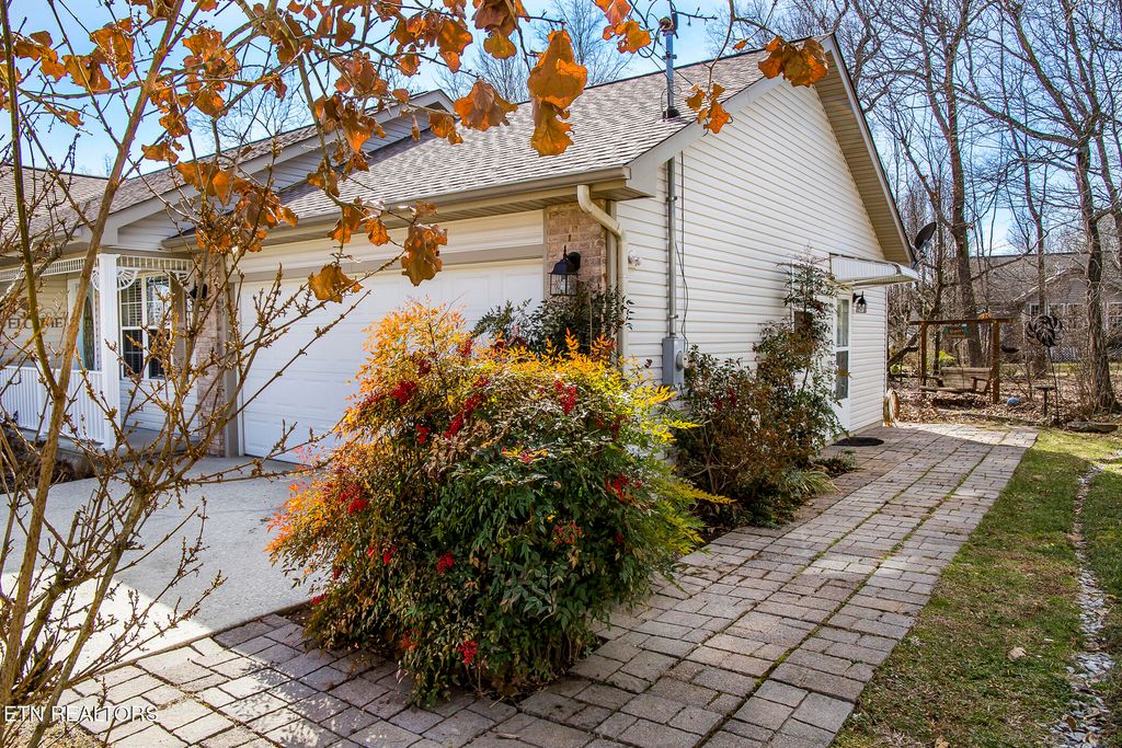 Photo of 545 Snead Drive, Crossville, TN 38558 (MLS # 1329355)