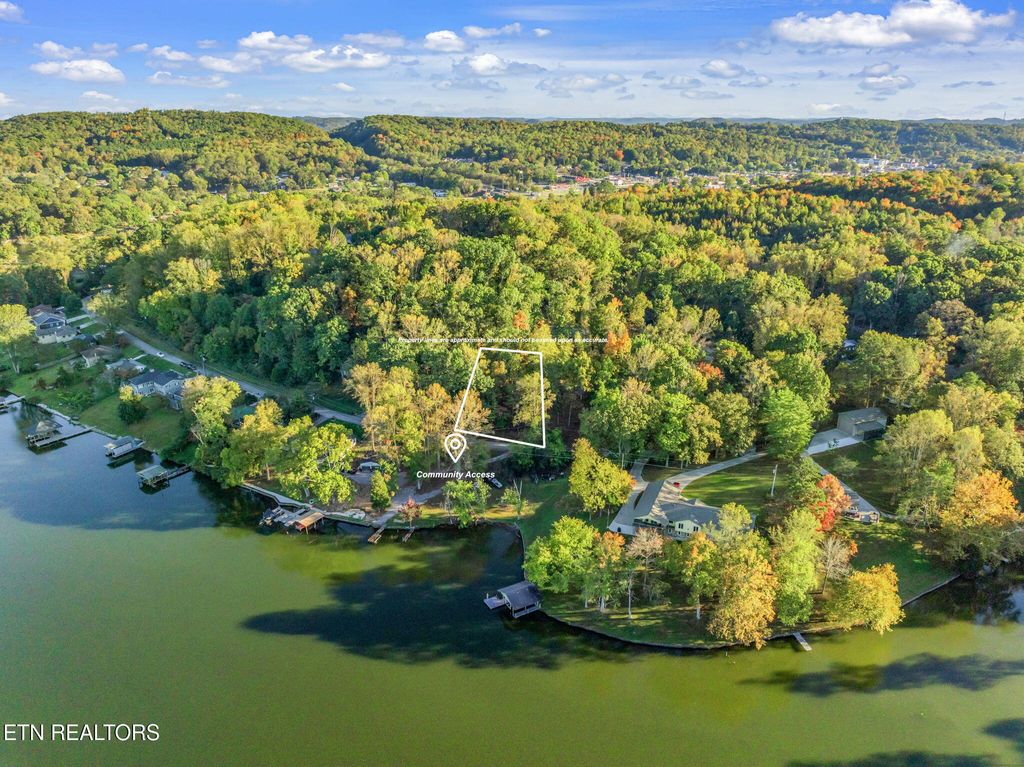 Photo of Lakewood Rd, Kingston, TN 37763 (MLS # 1319120)