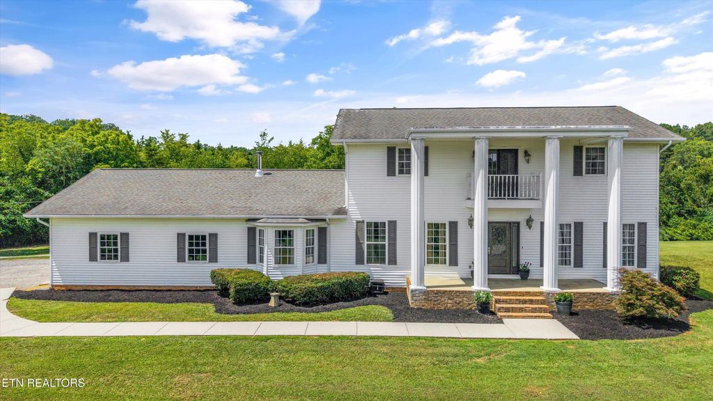 Photo of 192 Johnson Circle, Clinton, TN 37716 (MLS # 1308449)