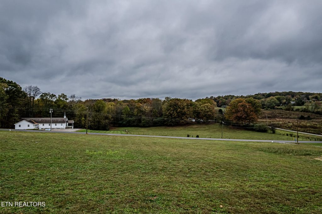 Photo of 4 County Road 326, Sweetwater, TN 37874 (MLS # 1282794)