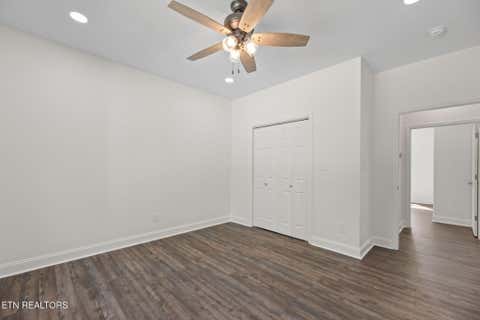Tiny photo for 711 Byrd St, Clinton, TN 37716 (MLS # 1331086)