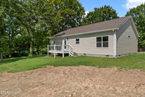 Tiny photo for 711 Byrd St, Clinton, TN 37716 (MLS # 1331086)