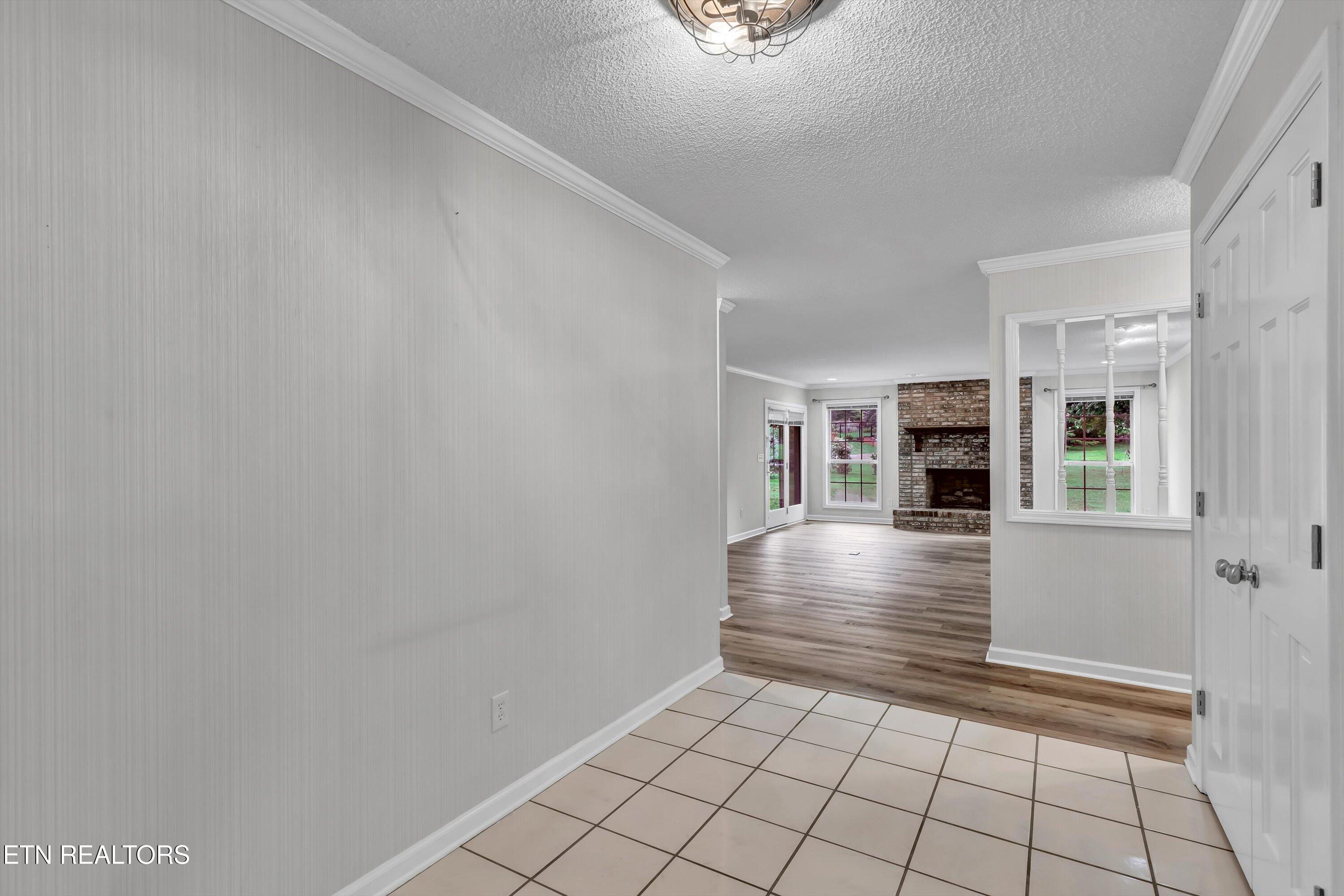 1017 Heritage Square Court