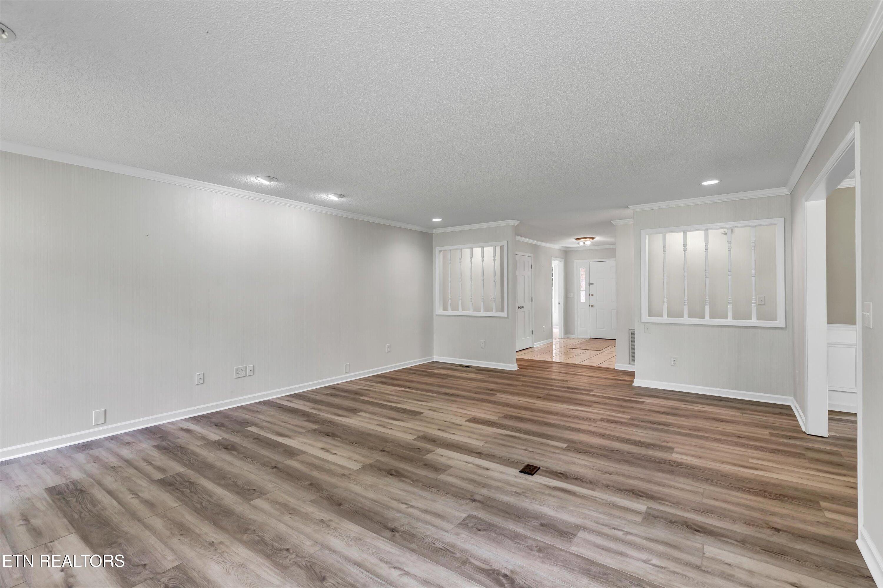 1017 Heritage Square Court