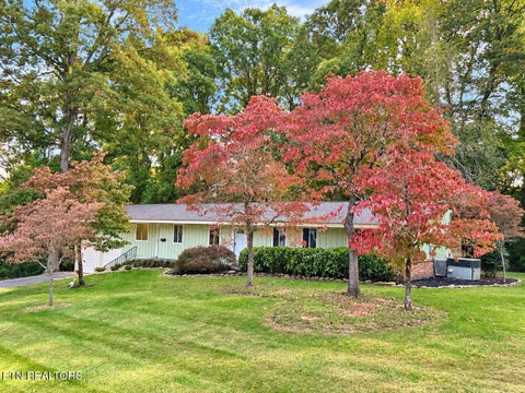 Photo of 5805 Villa Rd, Knoxville, TN 37918 (MLS # 1360390)