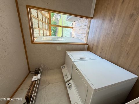 Tiny photo for 1059 Dean Circle, Dandridge, TN 37725 (MLS # 1337212)