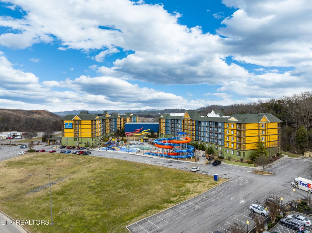 Photo of 225 Collier Drive #1317, Sevierville, TN 37862 (MLS # 1323858)