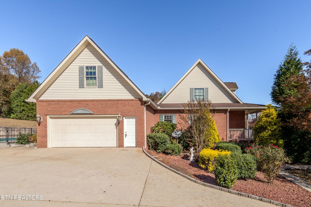 Photo of 718 Bowman Bend Rd Rd, Harriman, TN 37748 (MLS # 1321277)