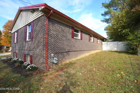 Tiny photo for 1725 Russell St, Morristown, TN 37813 (MLS # 1320594)