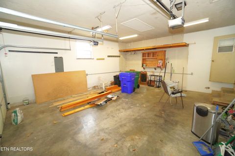 Tiny photo for 1725 Russell St, Morristown, TN 37813 (MLS # 1320594)