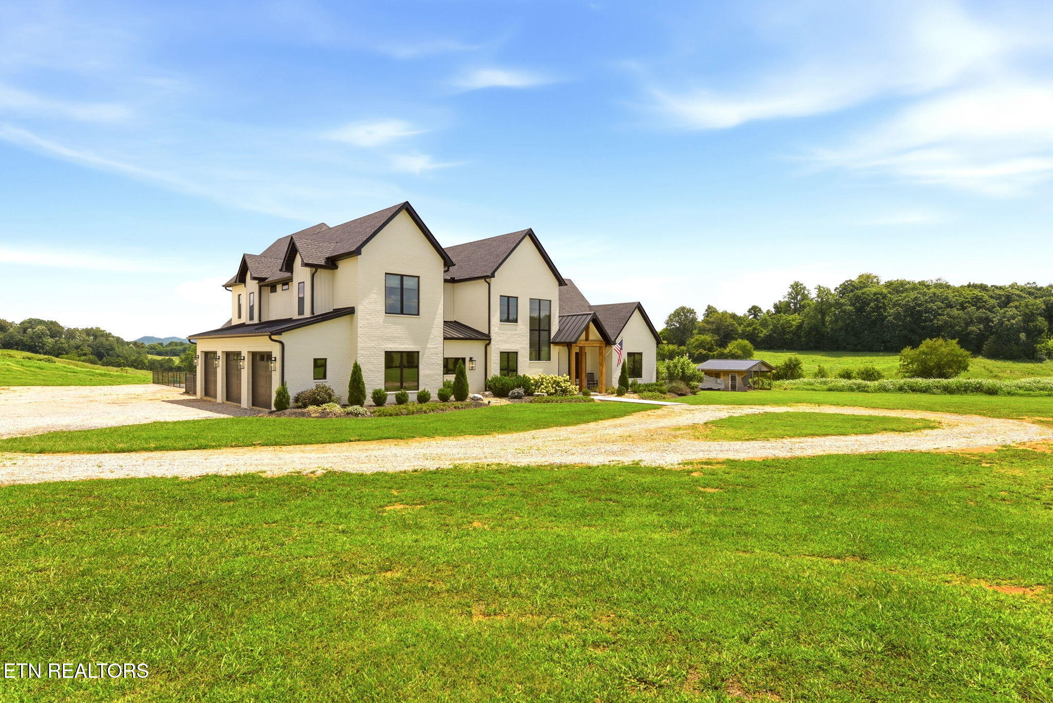 363 Zachary Rd