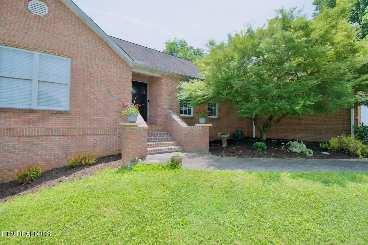 120 Windsor Drive