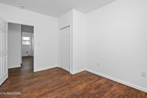 Tiny photo for 415 W 1St Ave, Lenoir City, TN 37771 (MLS # 1319224)