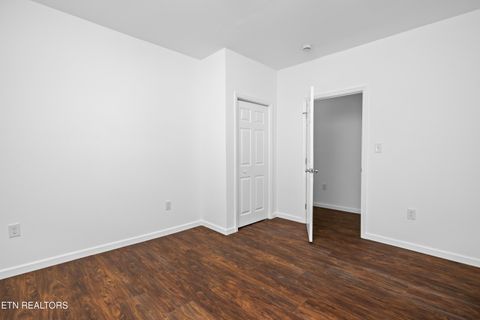 Tiny photo for 415 W 1St Ave, Lenoir City, TN 37771 (MLS # 1319224)