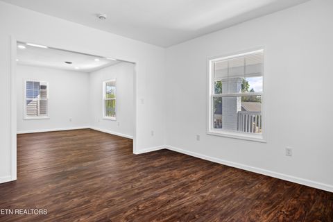 Tiny photo for 415 W 1St Ave, Lenoir City, TN 37771 (MLS # 1319224)
