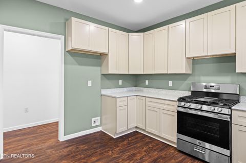 Tiny photo for 415 W 1St Ave, Lenoir City, TN 37771 (MLS # 1319224)