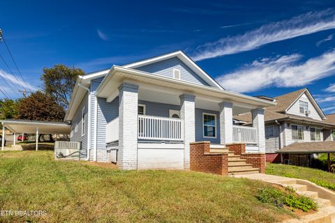 Tiny photo for 415 W 1St Ave, Lenoir City, TN 37771 (MLS # 1319224)