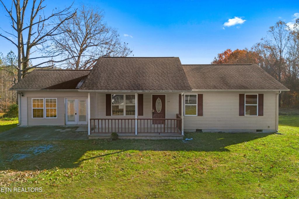 Photo of 1930 W Robbins Rd, Robbins, TN 37852 (MLS # 1321914)