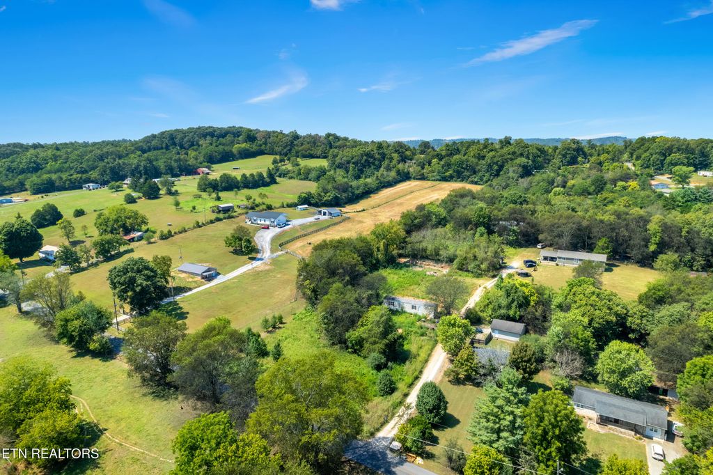 Photo of 7109 Babelay Rd, Knoxville, TN 37924 (MLS # 1321682)