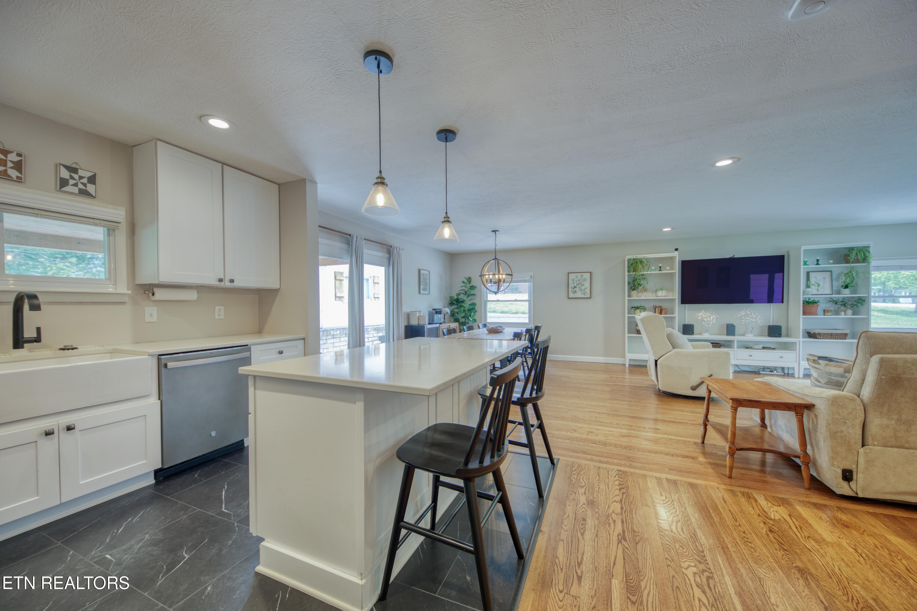 7208 Joyce Lane
