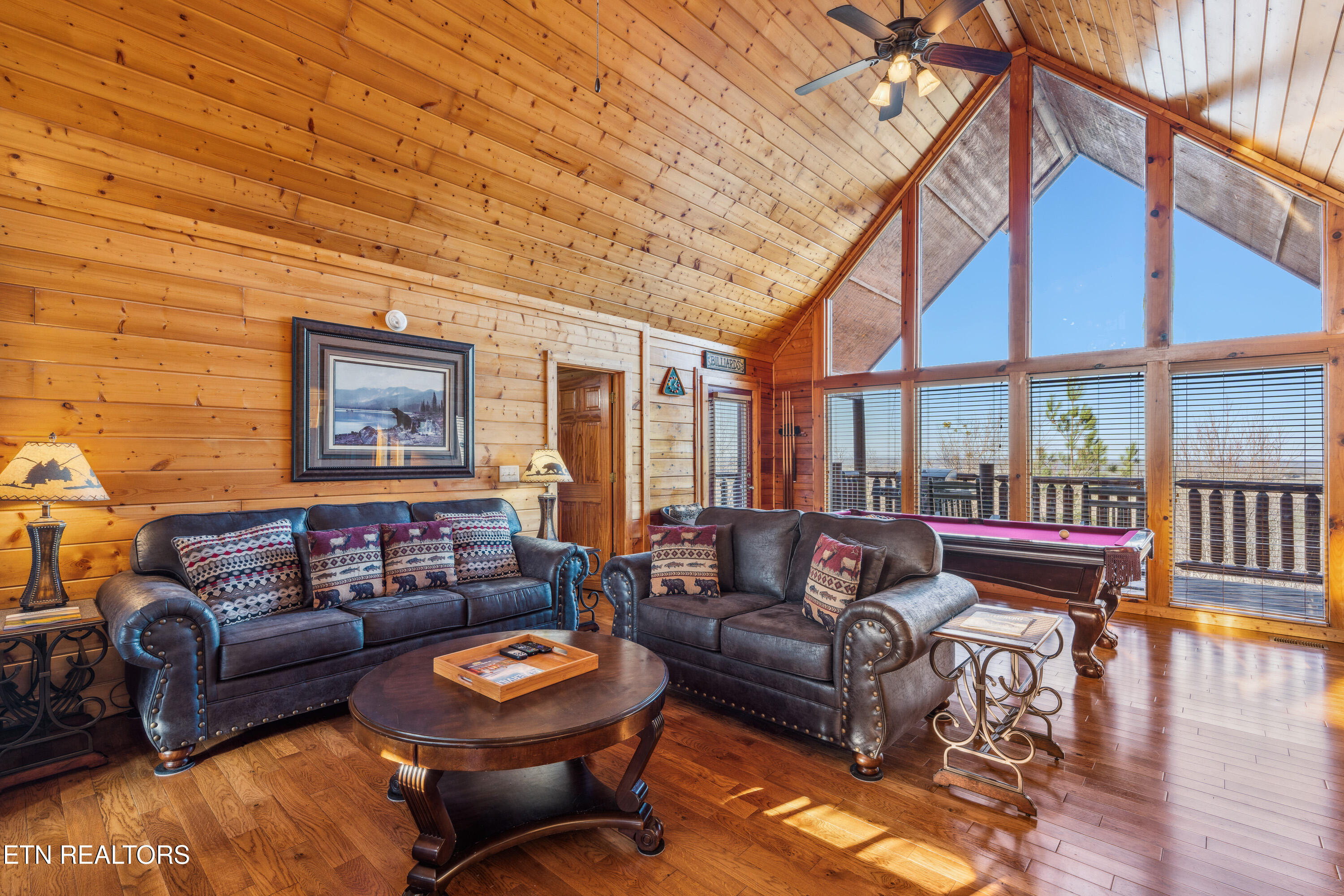 1539 Bears Den Way