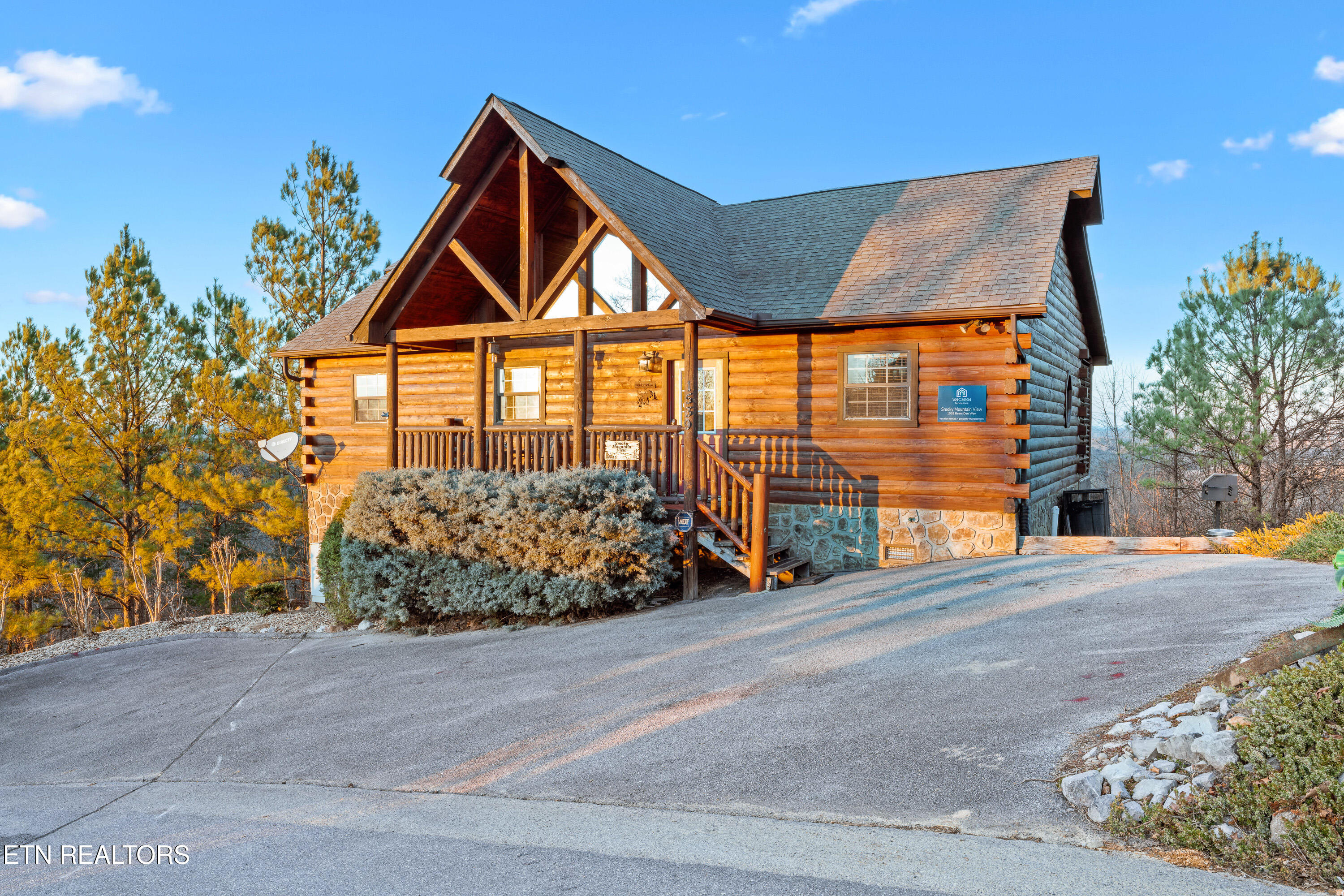 1539 Bears Den Way