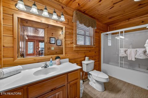 Tiny photo for 4539 Forest Vista Way, Pigeon Forge, TN 37863 (MLS # 1326086)