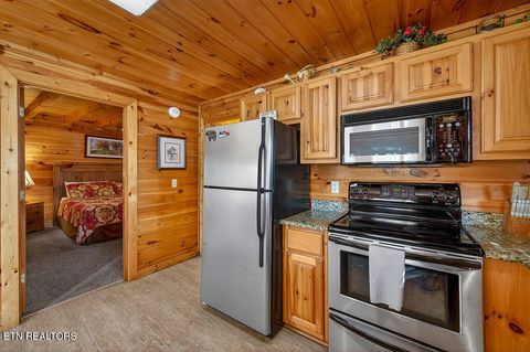 Tiny photo for 4539 Forest Vista Way, Pigeon Forge, TN 37863 (MLS # 1326086)