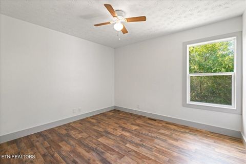 Tiny photo for 112 Margaret Lane, Jacksboro, TN 37757 (MLS # 1317442)