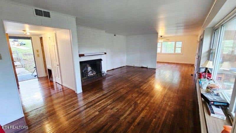 Photo of 313 W Outer Drive, Oak Ridge, TN 37830 (MLS # 1351437)
