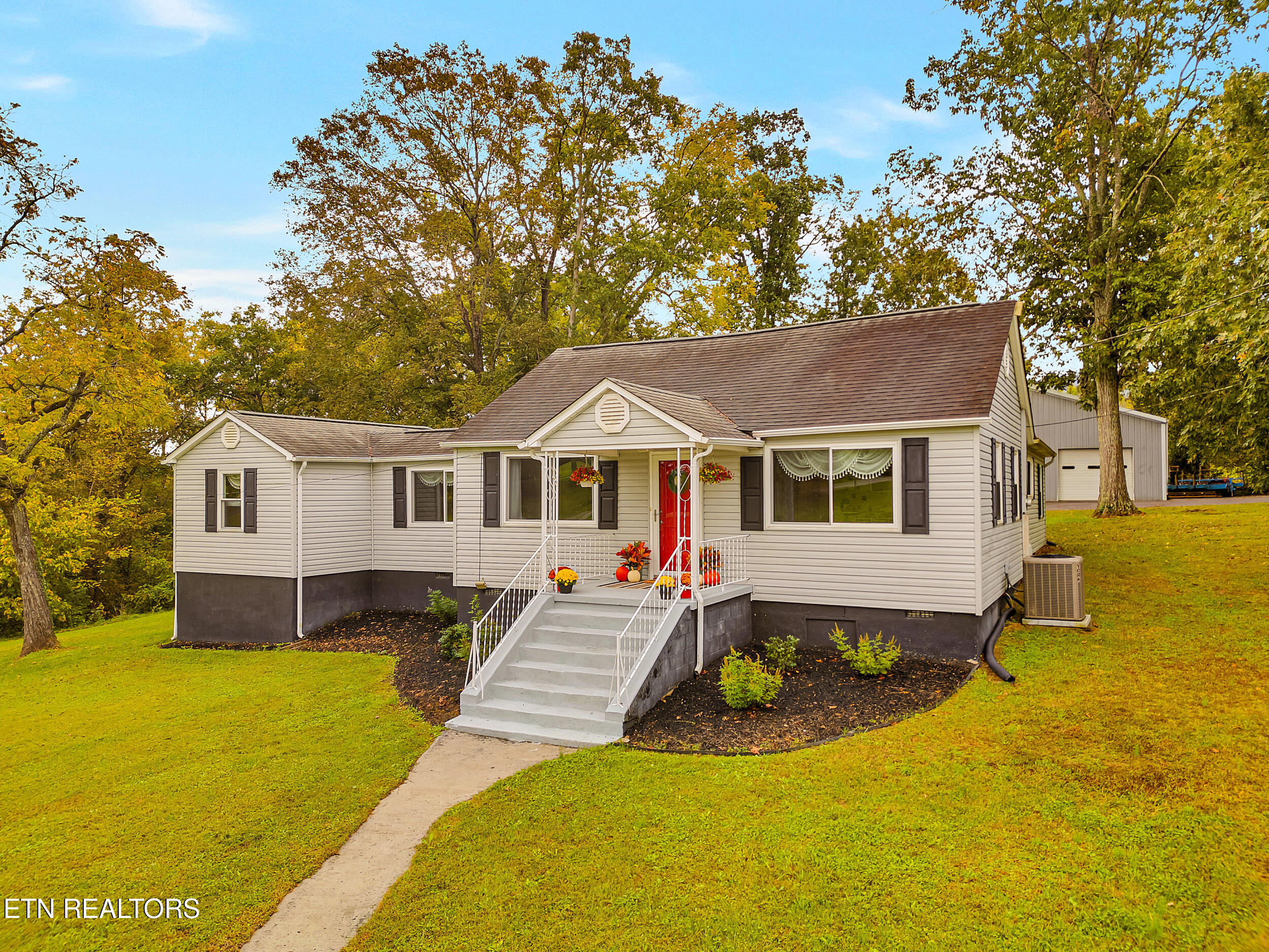 9102 Washington Pike