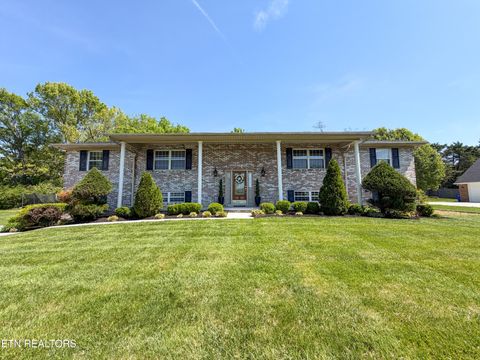 Photo of 608 E Grinnell Circle, Knoxville, TN 37924 (MLS # 1337496)