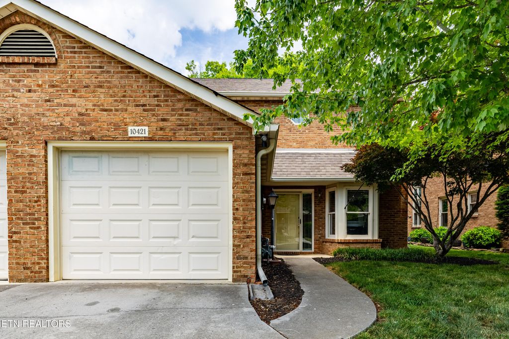 Photo of 10421 Ravenbrook Lane, Knoxville, TN 37922 (MLS # 1341952)