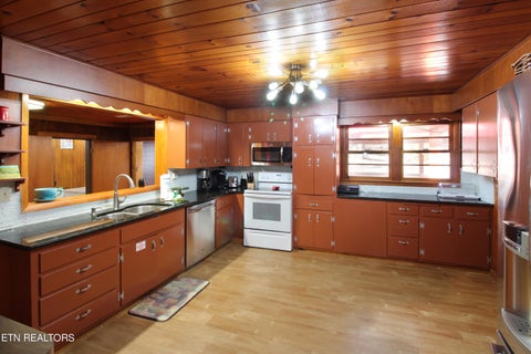 Tiny photo for 535 Kings Ridge Rd, Gatlinburg, TN 37738 (MLS # 1359659)
