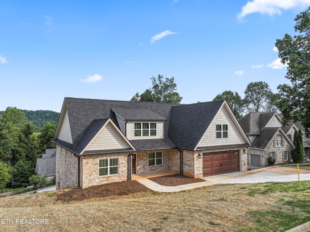 Photo of 101 Blossom Lane, Clinton, TN 37716 (MLS # 1314726)