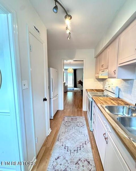 Tiny photo for 7019 Traditional Drive, Knoxville, TN 37909 (MLS # 1349513)