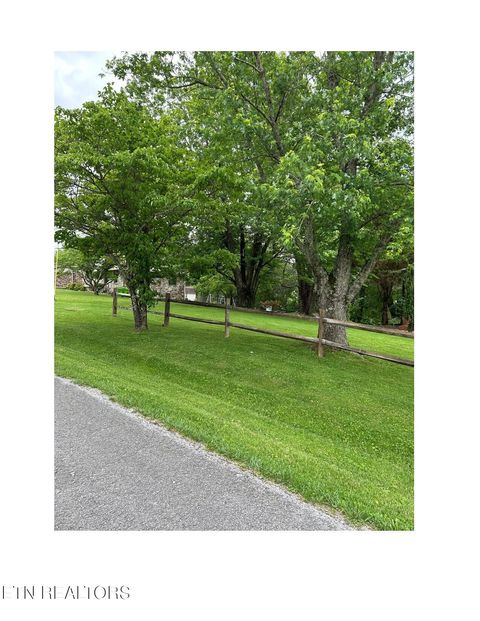 Tiny photo for 189 Sherman Drive, Crossville, TN 38555 (MLS # 1326291)