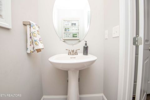 Tiny photo for 7336 Ladd Road Rd, Powell, TN 37849 (MLS # 1323709)