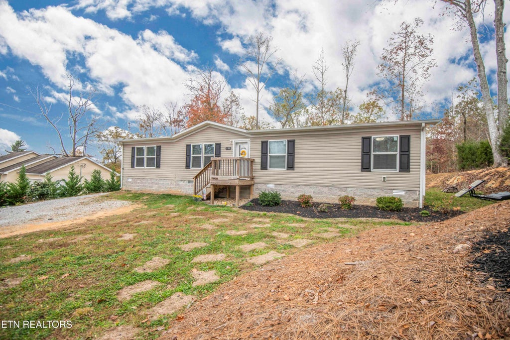 Photo of 109 Winding Tr, Harriman, TN 37748 (MLS # 1282839)