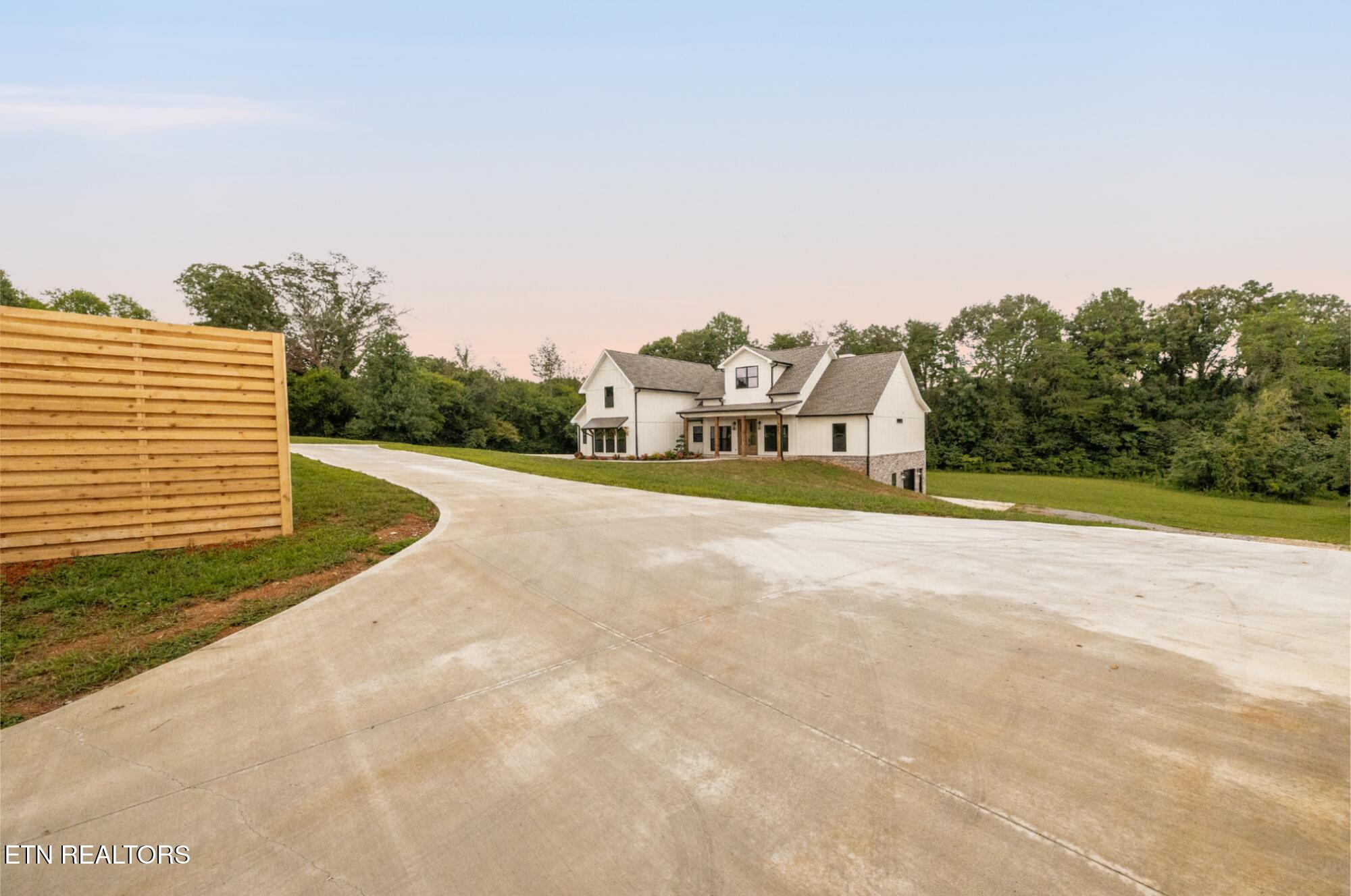 4662 Morganton Rd