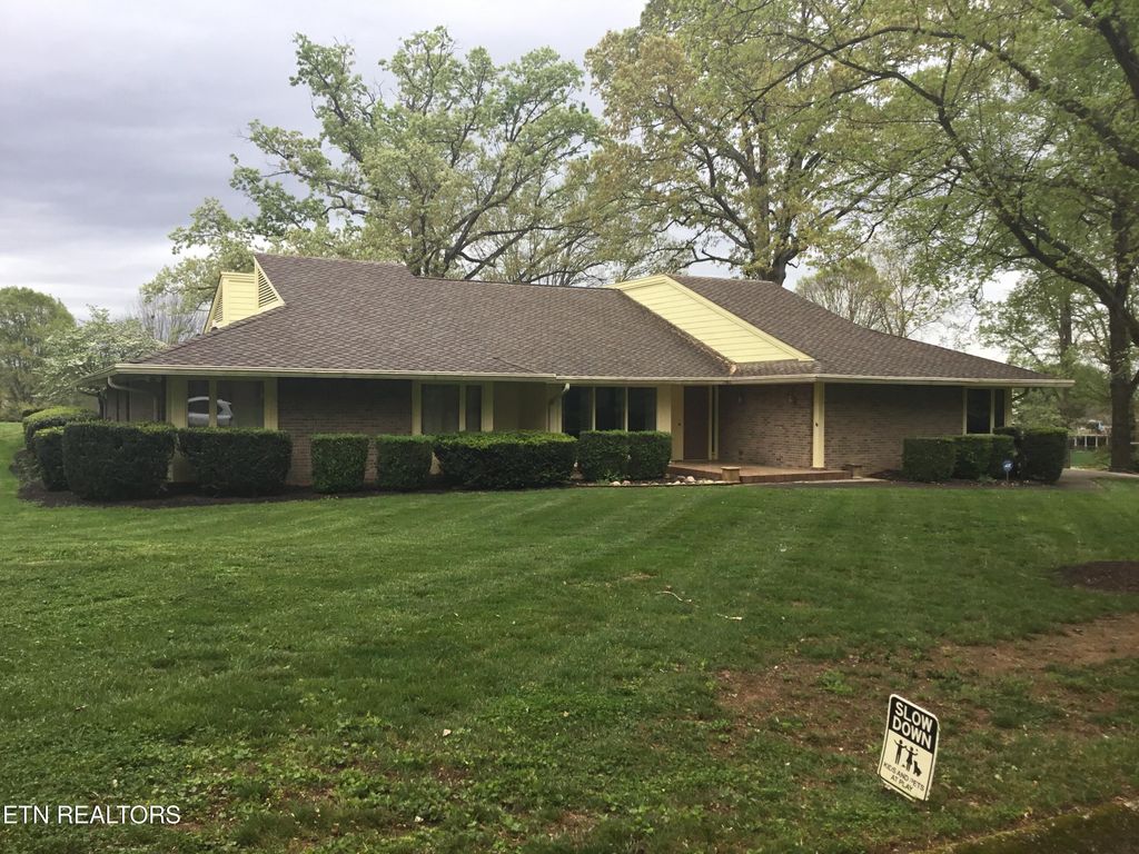 Photo of 218 Baltusrol Rd, Knoxville, TN 37934 (MLS # 1330198)
