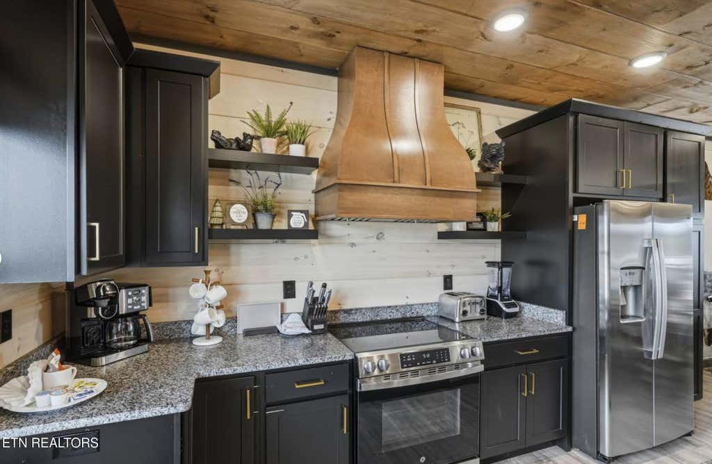 Photo of 1320 Wildhorse Ridge Way, Sevierville, TN 37862 (MLS # 1353020)