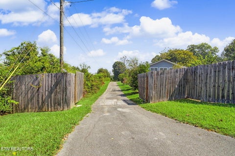 Photo of 536 Corum Rd, Knoxville, TN 37924 (MLS # 1355583)