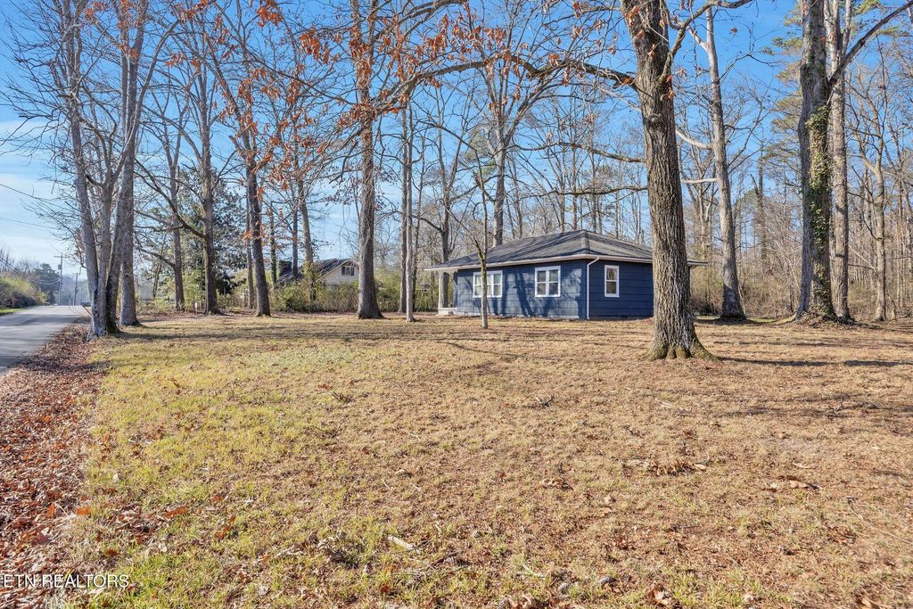 Photo of 150 SE Kile Lake Rd, Cleveland, TN 37323 (MLS # 1325808)