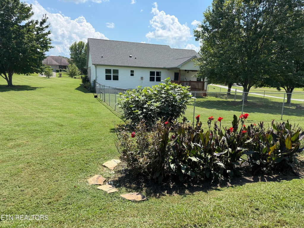 Photo of 4319 Lorena Lane, Maryville, TN 37804 (MLS # 1353740)