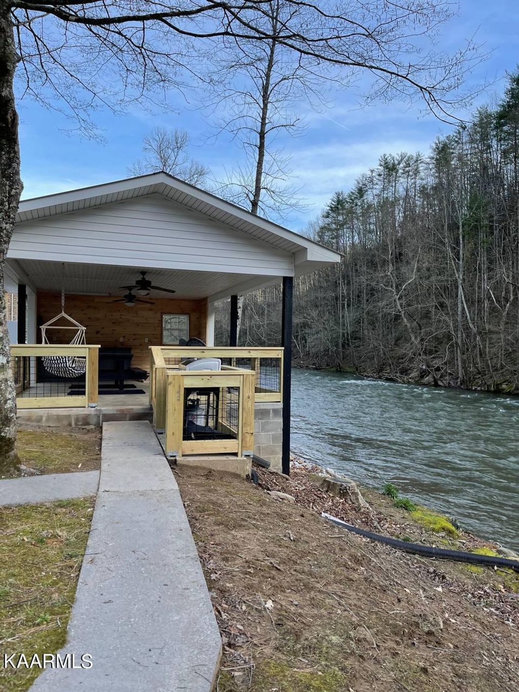 Photo of 6246 Old Walland Hwy, Walland, TN 37886 (MLS # 1205169)