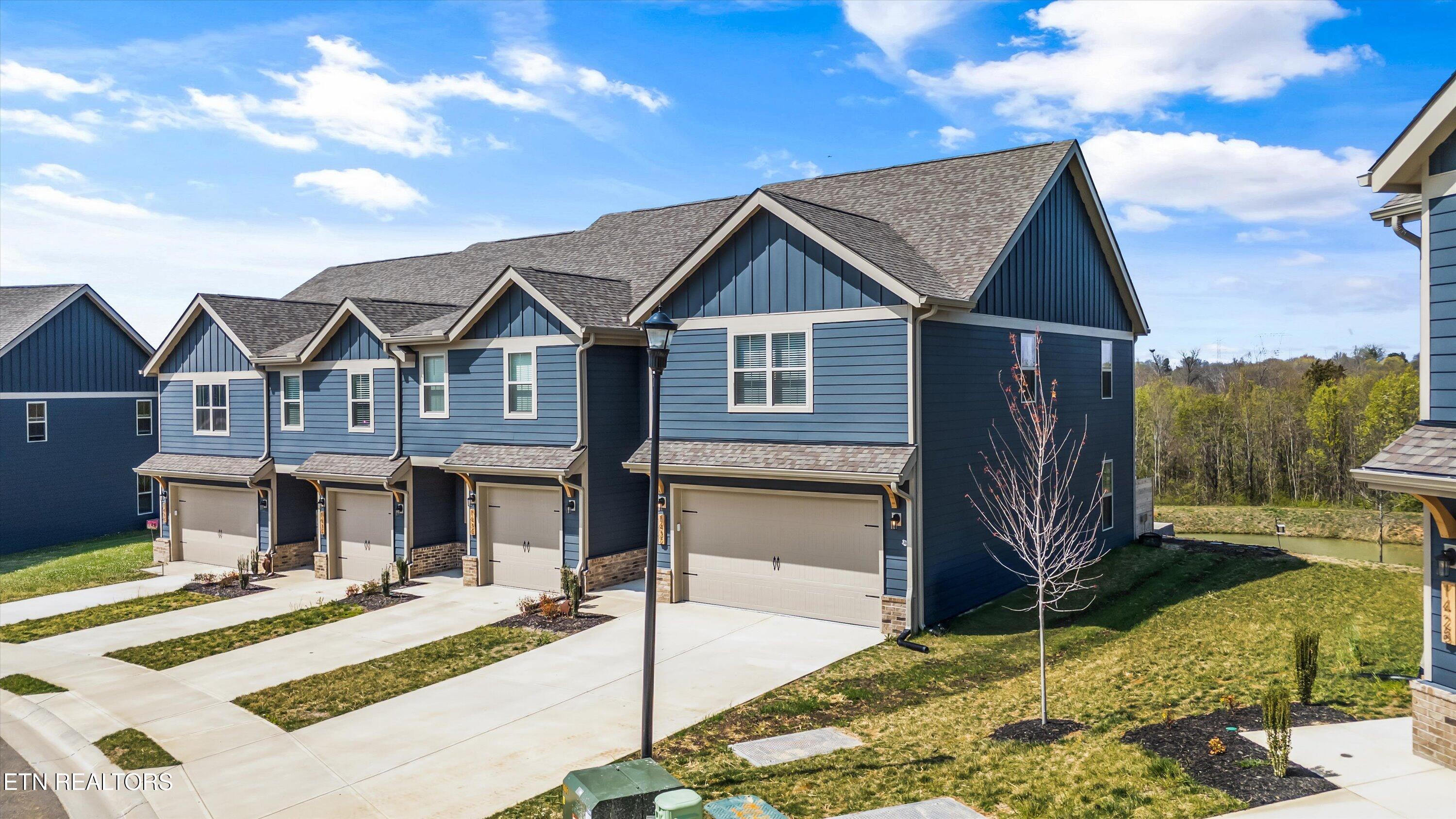 1432 Mountain Quail Circle