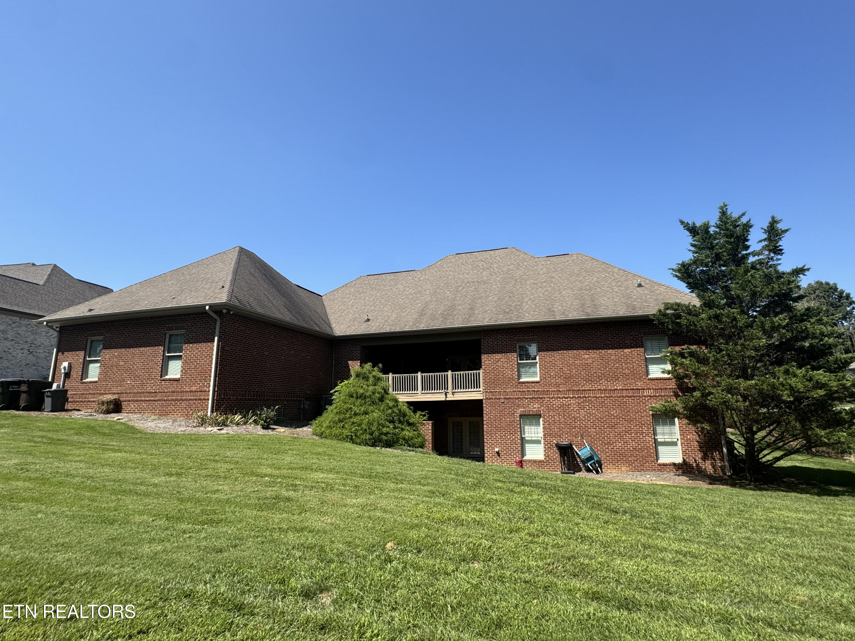600 Oak Chase Blvd