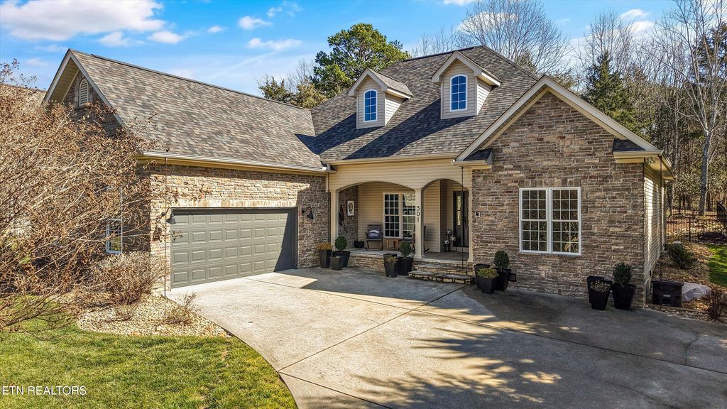Photo of 301 Mingo Drive, Loudon, TN 37774 (MLS # 1329864)